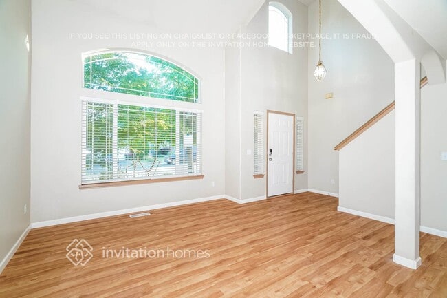 Building Photo - 9006 174 St Ct E