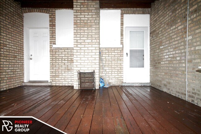 Foto del edificio - 3428 W Parker Ave