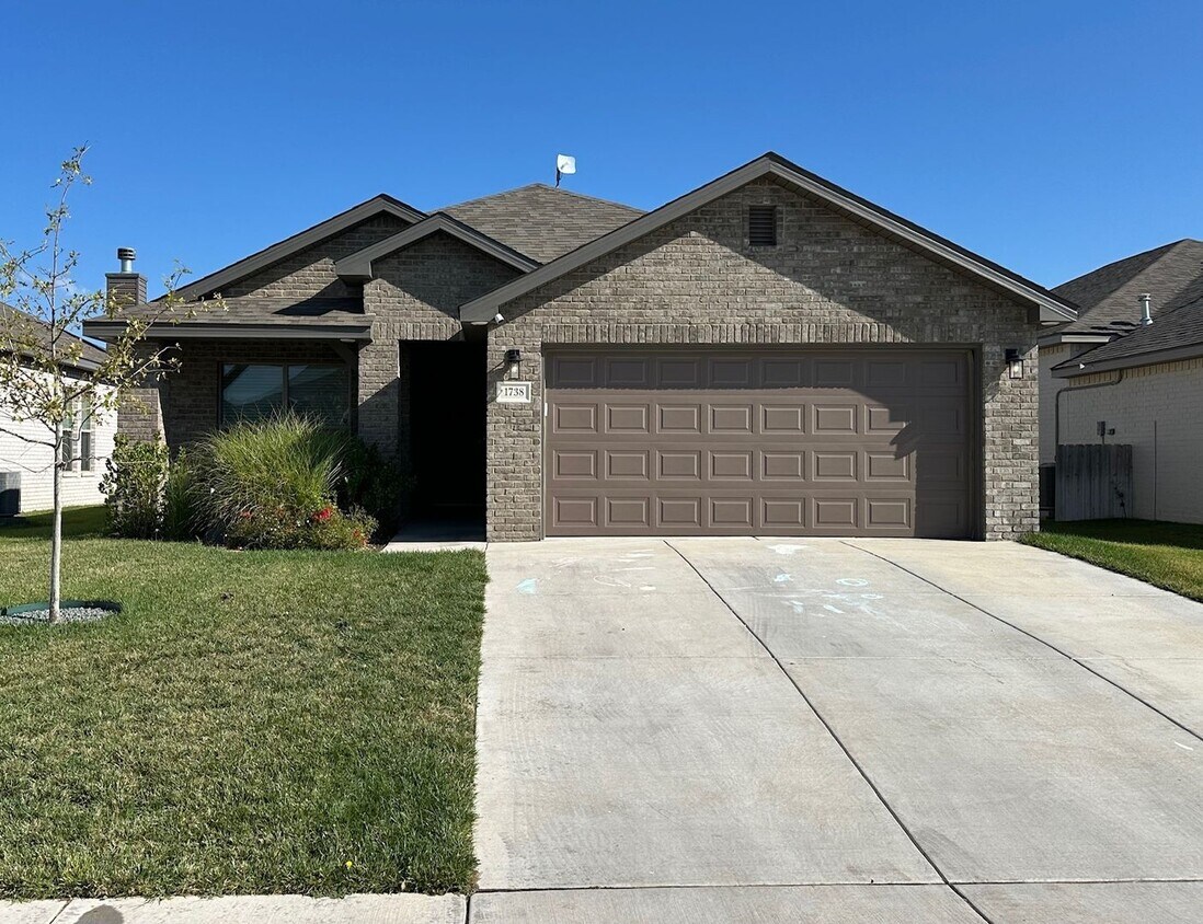 Foto principal - 1738 Lullwater Rd