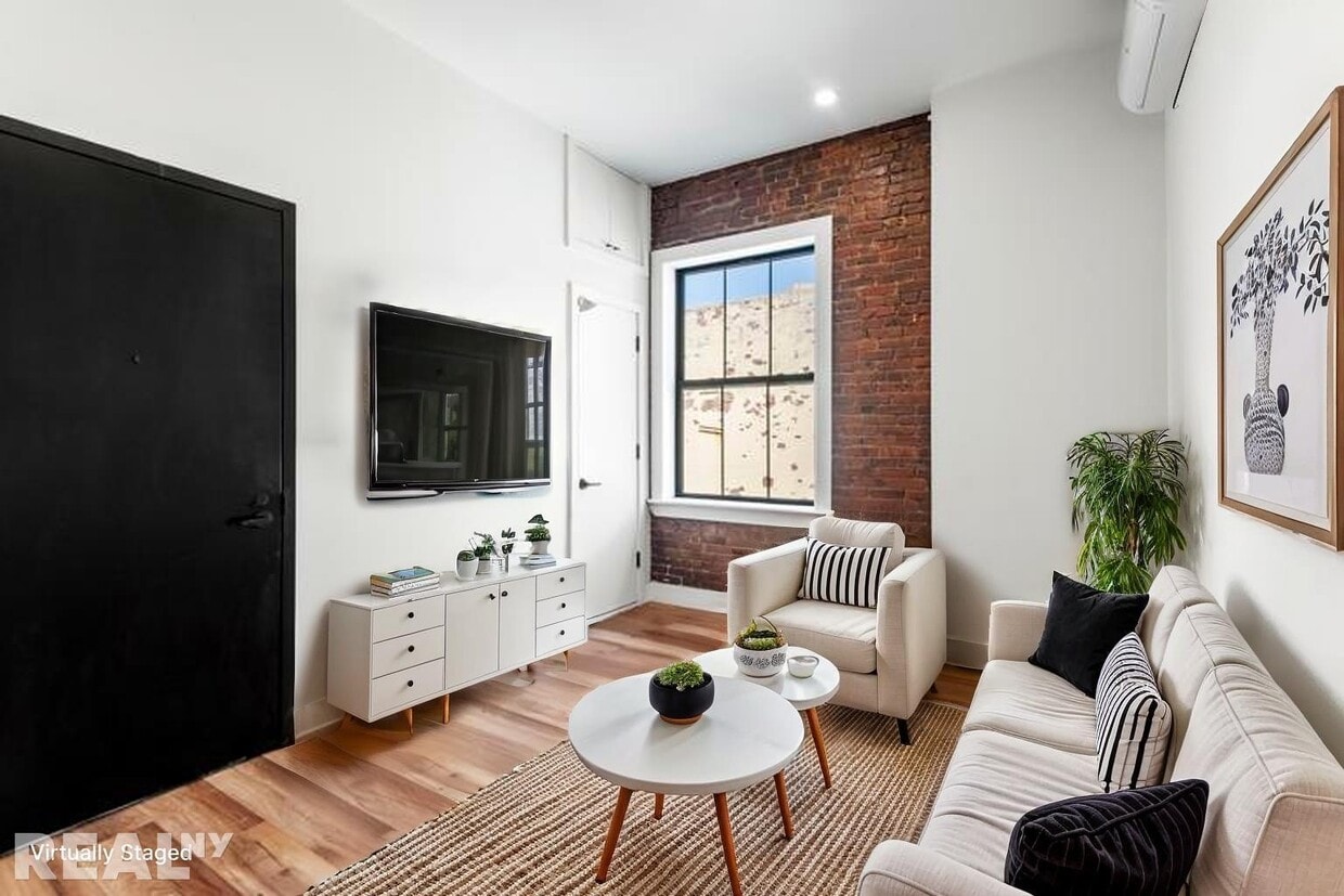 Foto principal - 16 Howard Ave