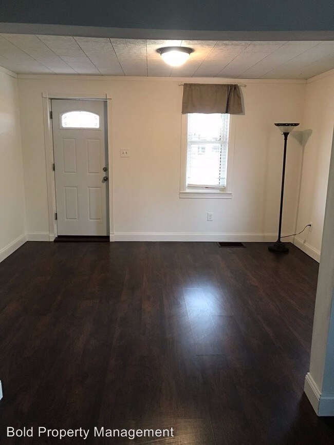 Building Photo - 3 br, 1.5 bath House - 355 E Guilford St
