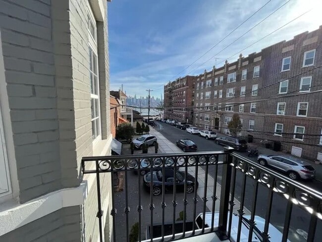 Photo - 1851 Apartment