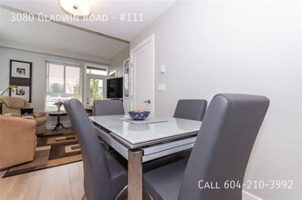 Building Photo - 3080 Gladwin Rd