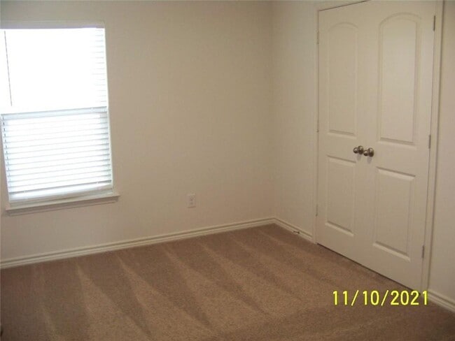 Building Photo - Excellent single story 4 bedroom in Jarrell