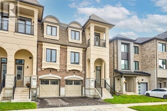 Building Photo - 1360 Kobzar Dr