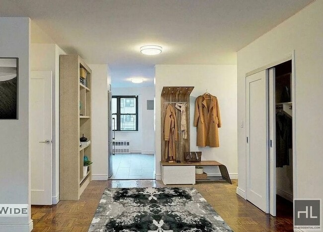 Building Photo - East 89 Street