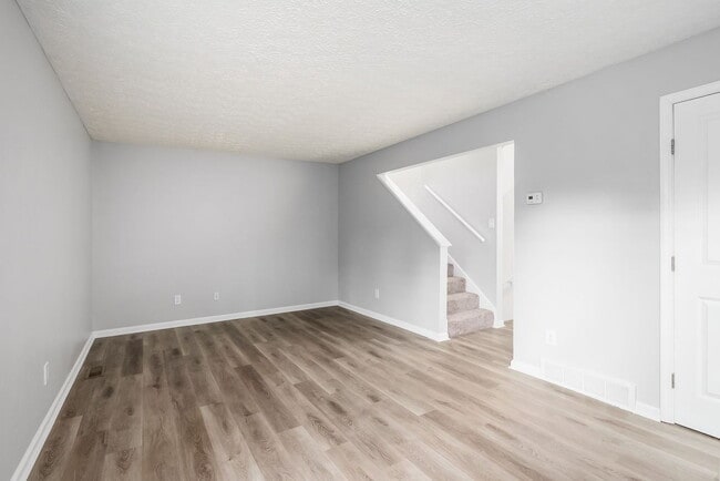 Foto del edificio - 3098 Griggsview Ct