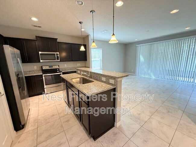 Foto del edificio - 7028 Buroak Ct