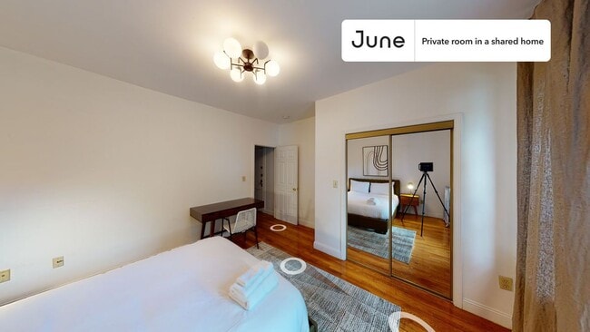 Foto del edificio - Room in Shared 4 bed/2 bath home