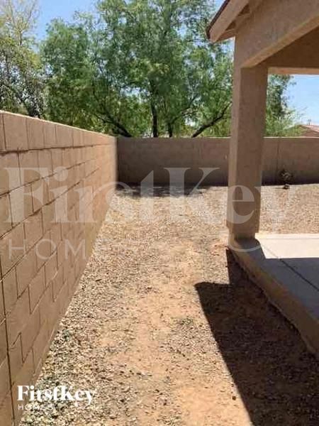Building Photo - 17623 W Cavedale Dr