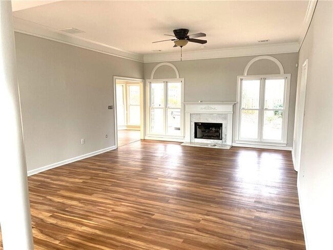 Building Photo - 26 Springfield Ct