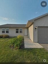 Building Photo - 1044 Witbeck Dr
