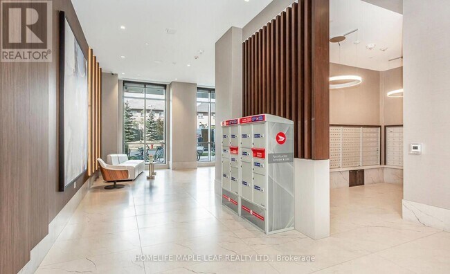 Building Photo - 8 Nahani Way