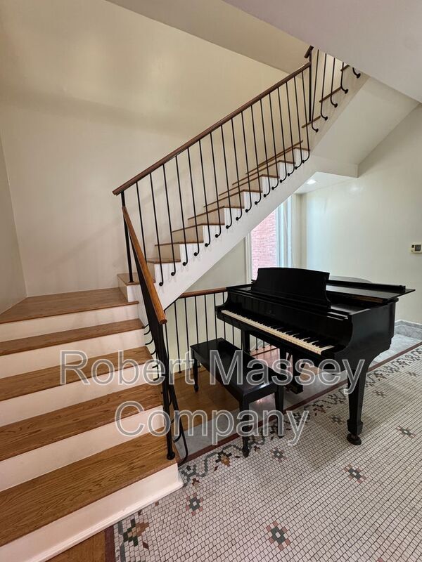 Foto del edificio - 2101 Cherokee Pkwy