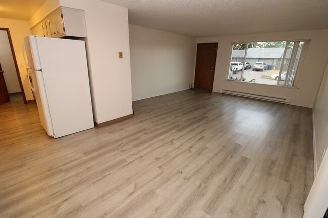 Foto del edificio - 4732 Cougar Ct SE