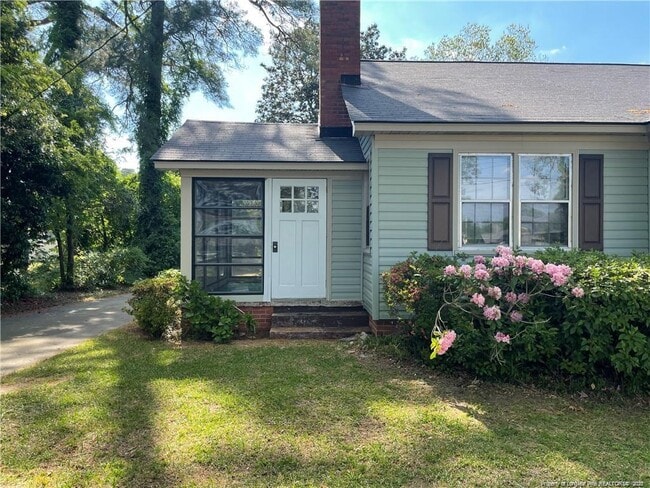 Building Photo - 109 N Magnolia St