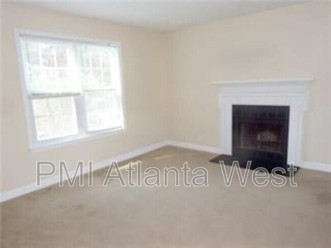 Foto del edificio - 1942 Glenwood Downs Dr