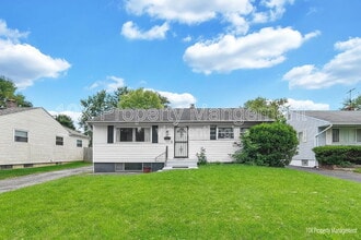 Building Photo - 1341 Coburg Rd