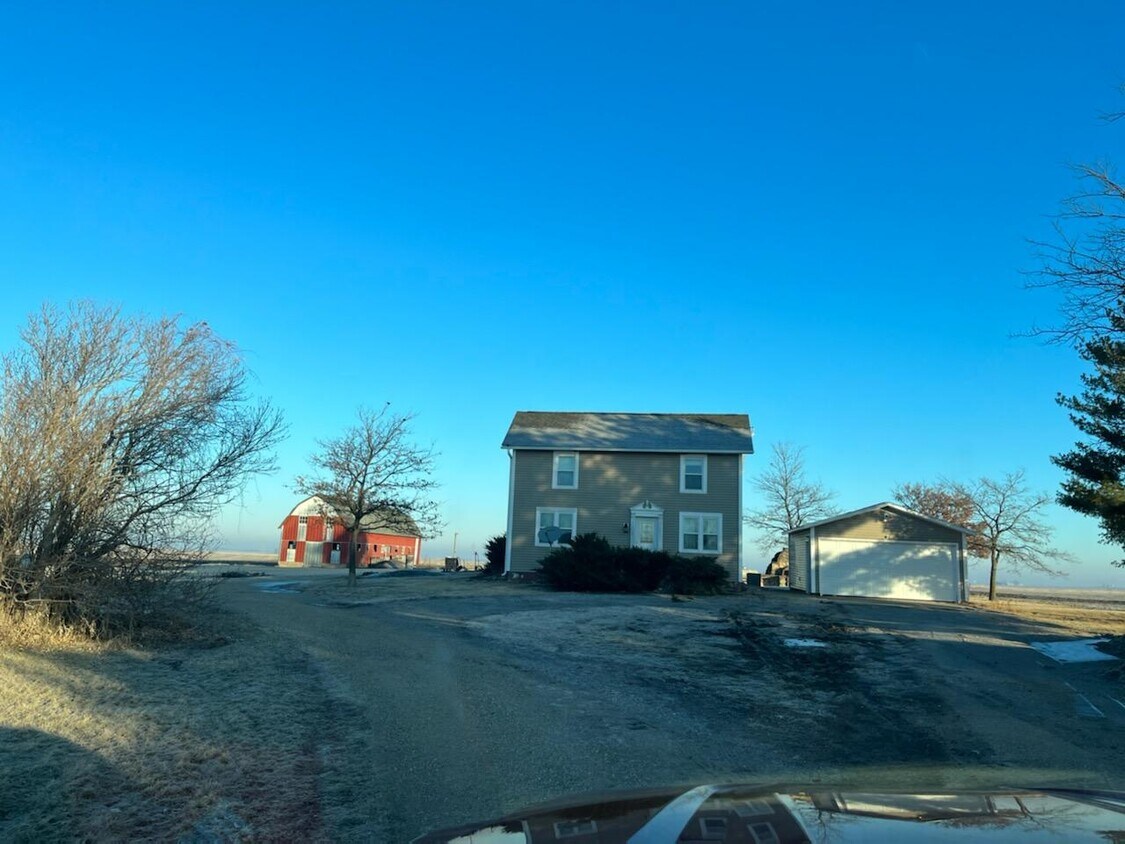 3167 130th St, Wilton, IA 52778 House Rental in Wilton, IA