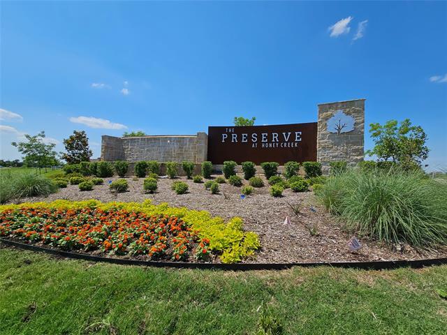 Foto del edificio - 7609 Bluebell Ln