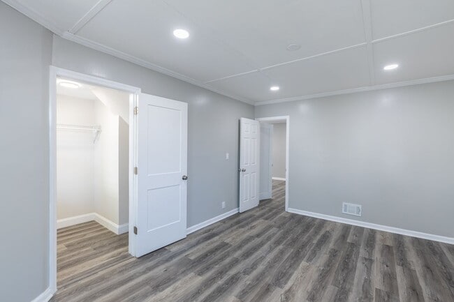 Building Photo - 203 Patterson St