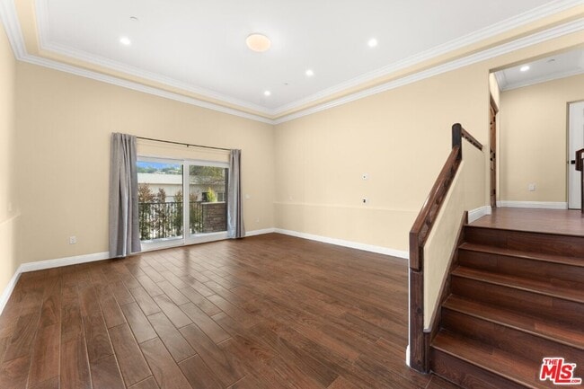 Building Photo - 1630 Bridgeport Dr