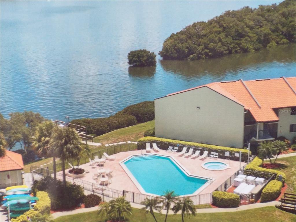 Primary Photo - 1515 Pinellas Bayway S