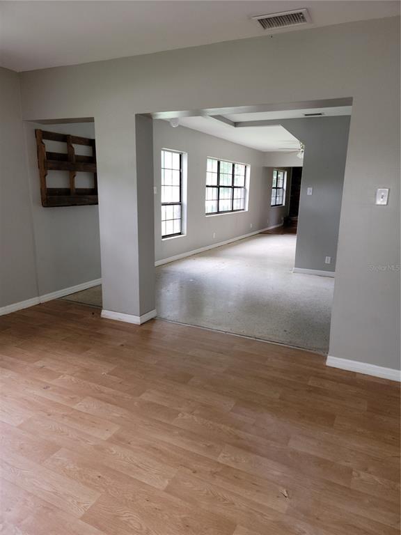 Building Photo - 4513 Dolphin Dr