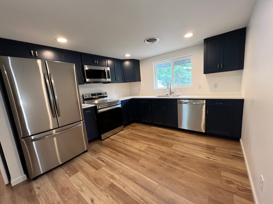 Kitchen - 2271 S Cost a Plenty Rd