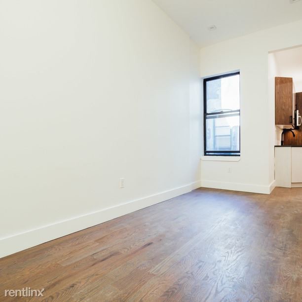 Building Photo - 1703 Himrod St