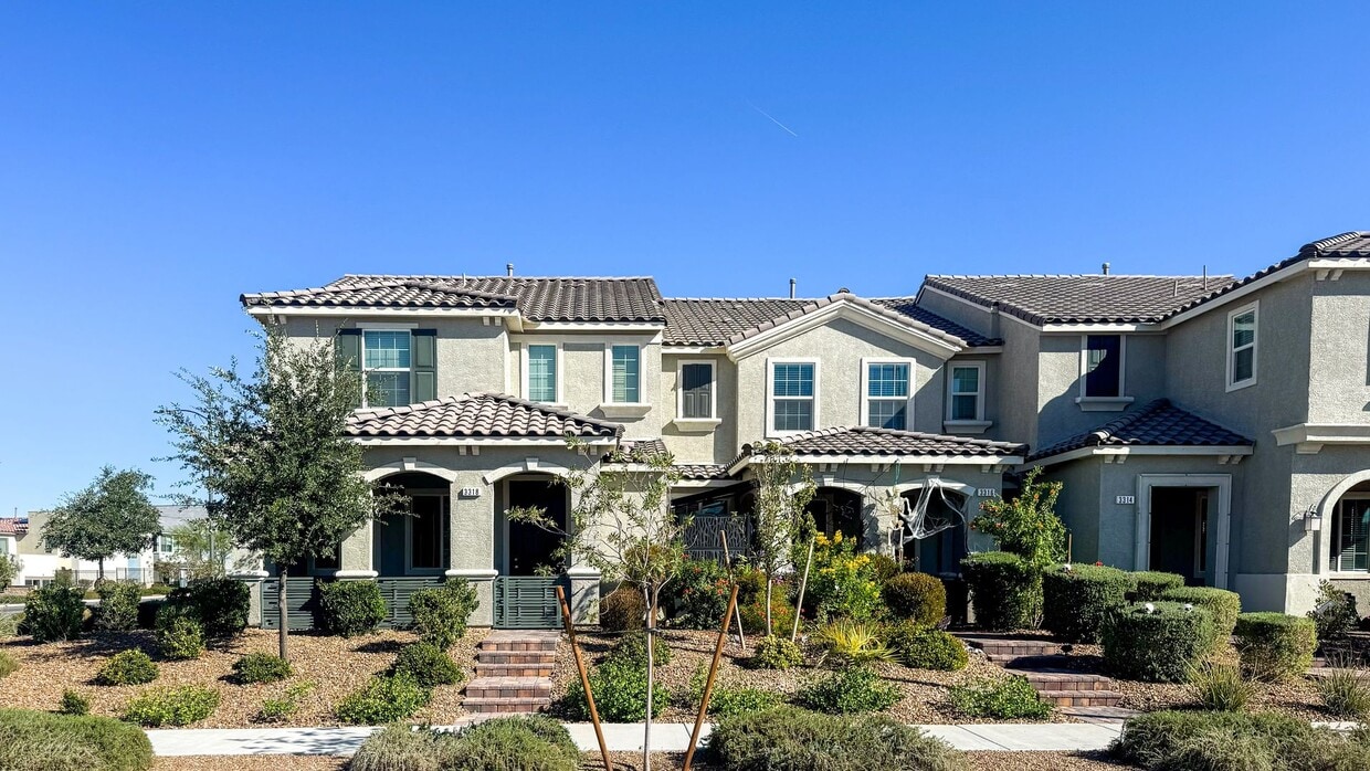 Foto principal - Smart, Stylish & Spacious – A Home That Ha...
