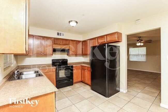 Foto del edificio - 37151 Turner Dr