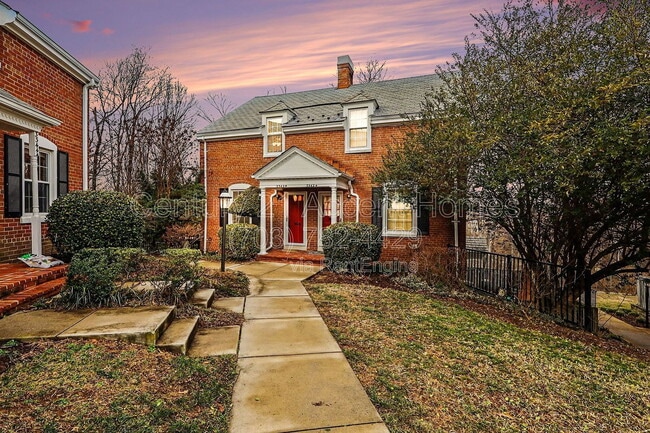 Photo - 3342 S Wakefield St Apartment