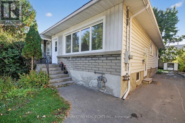 Photo du bâtiment - 528 Mutual St