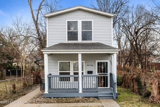 Building Photo - 2634 Garland Ave