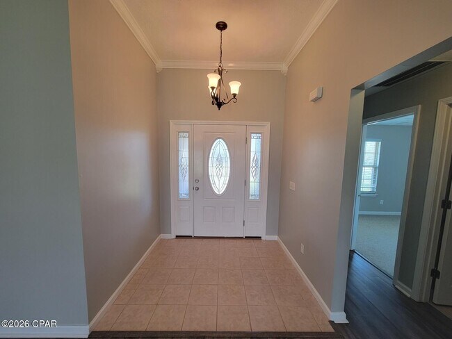 Foto del edificio - 2406 Maple Ct