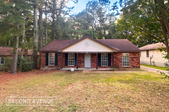 Building Photo - 5075 Golden Oaks Dr