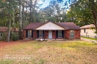 Building Photo - 5075 Golden Oaks Dr