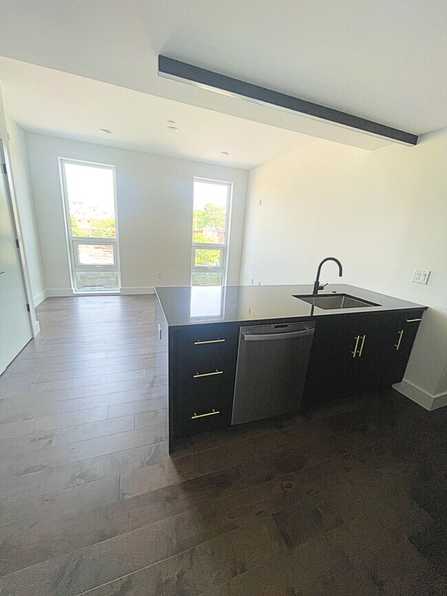 Foto del edificio - 1501 N 31st St