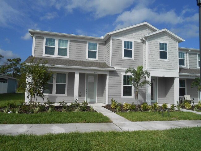 Building Photo - 5592 Pineland Run
