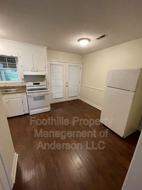 Building Photo - 1807 Edgewood Ave