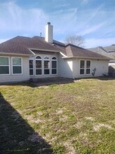 Building Photo - 204 Wood Hollow Dr