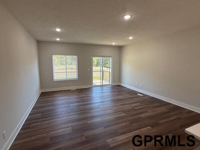 Foto del edificio - 1605 Jefferson Ct