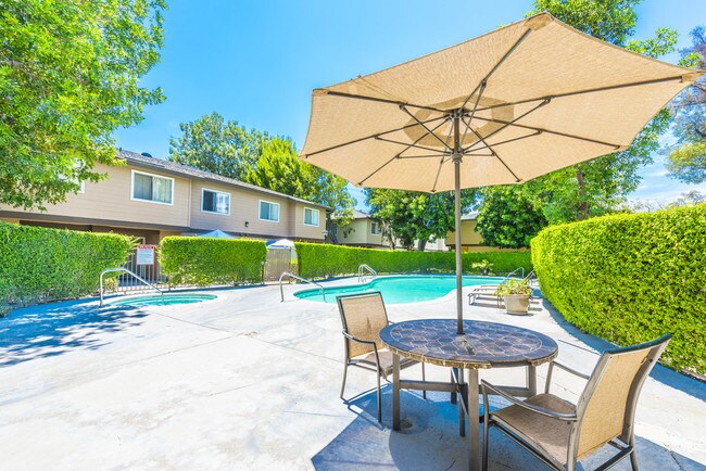 Foto del edificio - Mountain Crest Townhomes