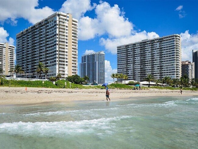 Foto del edificio - 1980 S Ocean Dr