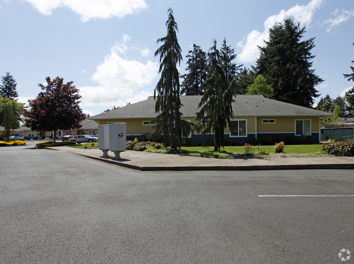 Foto del edificio - Stayton Elder Manor