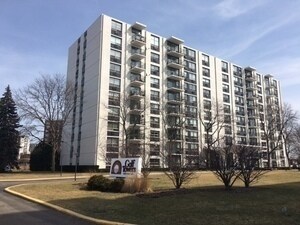 Primary Photo - 9001 Golf Rd