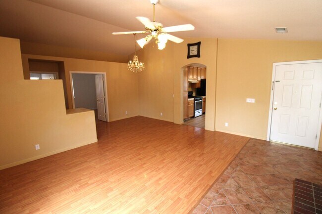 Building Photo - 3 br, 2 bath House - 8418 Patmon Drive