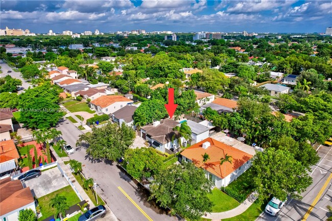 Foto del edificio - 2415 SW 21st Ter