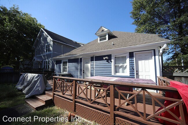 Building Photo - 7 br, 2 bath House - 830 Onslow Street